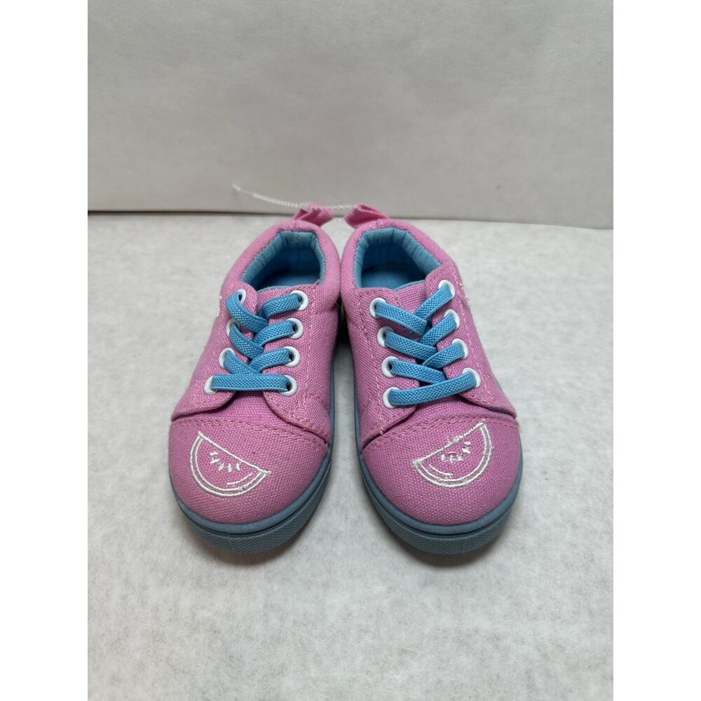 OOMPHIES GIRLS SHOE Size us 5c In Good Condition Worn One Time
